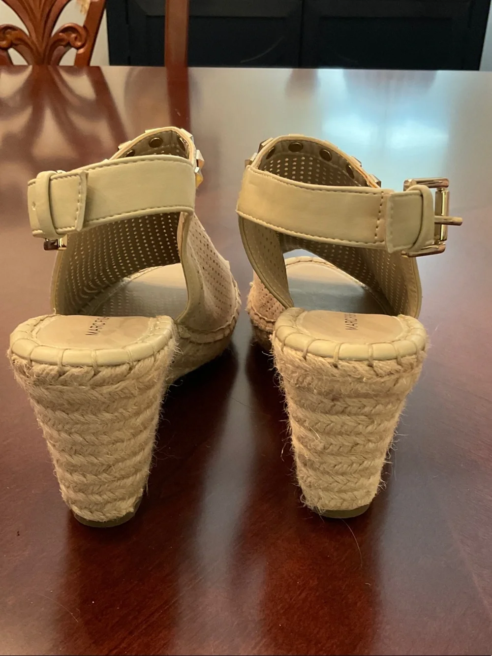 Marc Fisher neutral perforated
